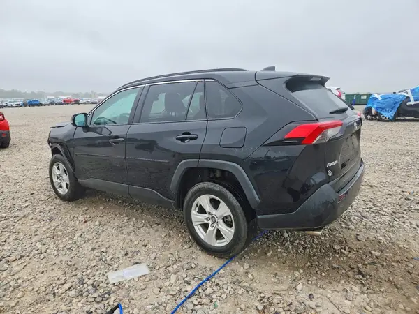 2T3P1RFV0LC131188 — 2020 Toyota RAV4, фото 2 с аукциона Copart, Передняя часть