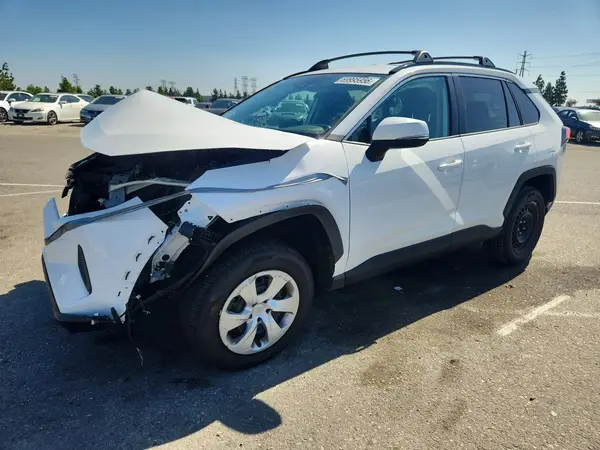 2T3K1RFV6LW077694 — 2020 Toyota RAV4, Передняя часть (Front End), фото до ремонта