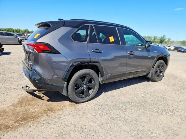 2T3EWRFV2LW063838 — 2020 Toyota RAV4, фото 3 с аукциона Copart 30.09.2026, Задняя часть