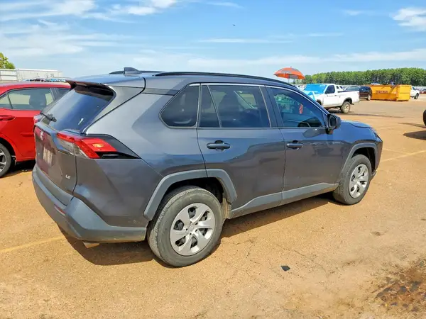 2T3H1RFV4LW072603 — 2020 Toyota RAV4, фото 3 с аукциона Copart 05.10.2026, Передняя часть