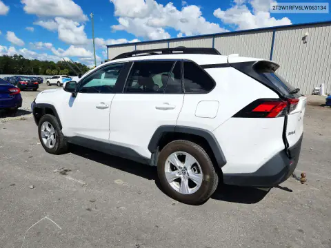 2T3W1RFV6LW063134 — 2020 Toyota RAV4, фото 2 с аукциона Copart, Передняя часть