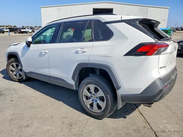 2T3K1RFV0MW108648 — 2021 Toyota RAV4, фото 2 с аукциона Copart, Передняя часть