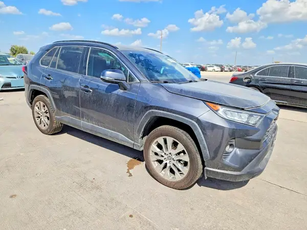 2T3C1RFV6MC148819 — 2021 Toyota RAV4, фото 4 с аукциона Copart 08.10.2026, Задняя часть