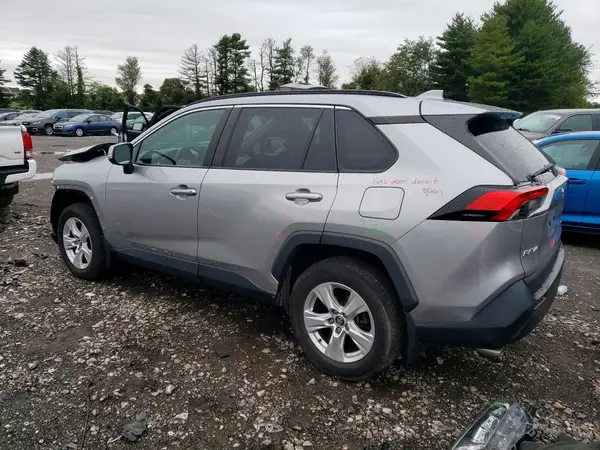 2T3P1RFV7MC169048 — 2021 Toyota RAV4, фото 2 с аукциона Copart, Передняя часть