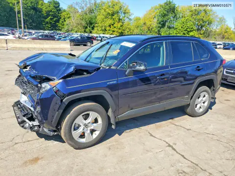 2T3R6RFV5MW010571 — 2021 Toyota RAV4, Передняя часть, фото до ремонта
