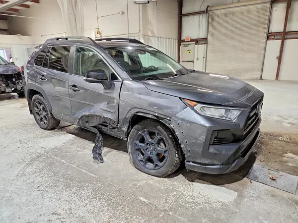 2T3S1RFV4MW164141 — 2021 Toyota RAV4, фото 4 с аукциона Copart, Боковая часть