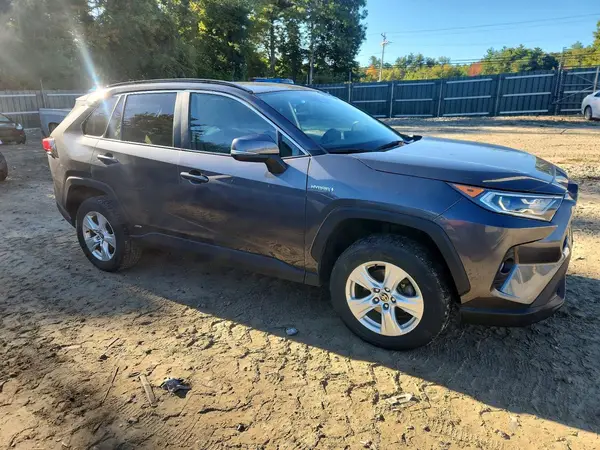 4T3RWRFVXMU049852 — 2021 Toyota RAV4, фото 4 с аукциона Copart, Ходовая часть