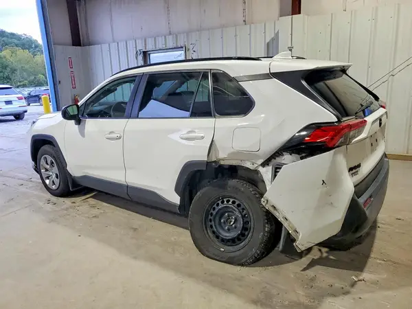 2T3F1RFV0MW151839 — 2021 Toyota RAV4, фото 2 с аукциона Copart, Задняя часть