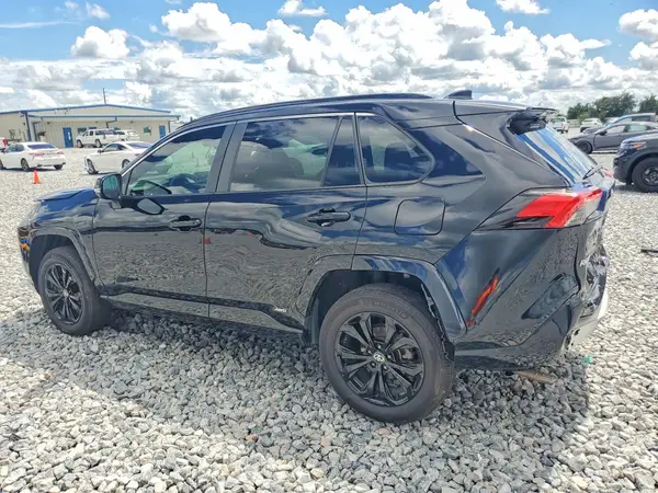 4T3T6RFV7NU071587 — 2022 Toyota RAV4, фото 2 с аукциона Copart, Задняя часть