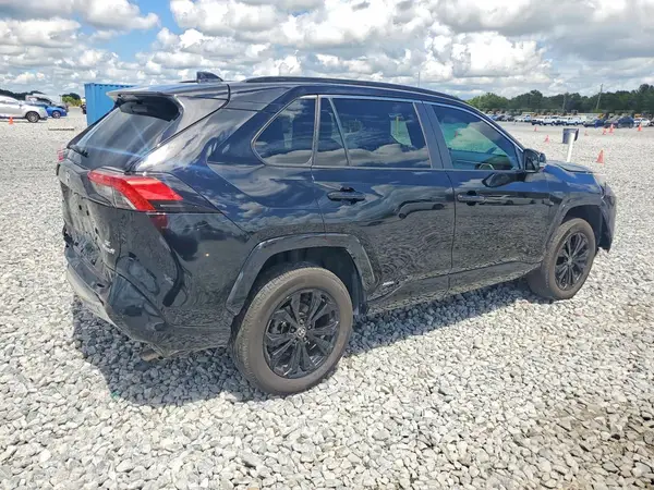 4T3T6RFV7NU071587 — 2022 Toyota RAV4, фото 3 с аукциона Copart, Задняя часть