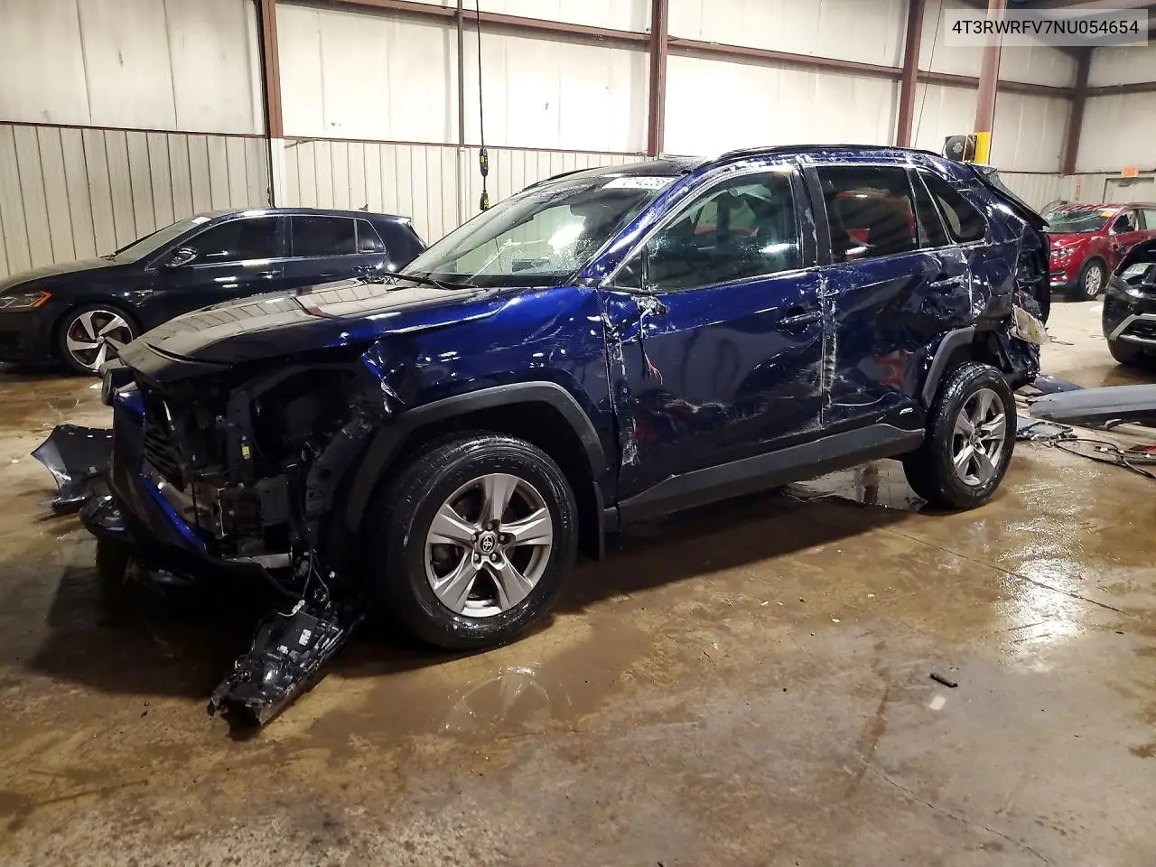 4T3RWRFV7NU054654 Toyota RAV4 2022 — повреждение Опрокидывание, фото до ремонта