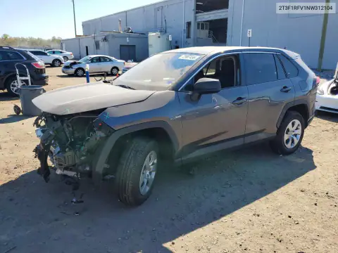 2T3F1RFV1NW312104 — 2022 Toyota RAV4, Передняя часть, фото до ремонта