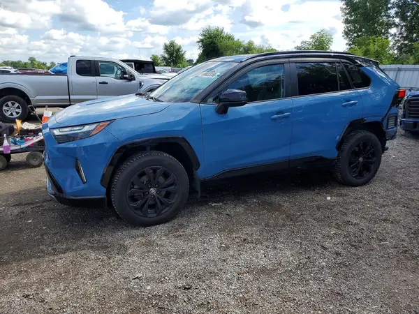 2T35WRFV8PW168910 — 2023 Toyota RAV4, Задняя часть (Rear End), фото до ремонта