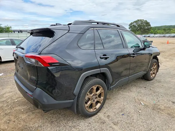 2023 TOYOTA RAV 4 VIN 2T3UWRFVXPW178995 фото 3