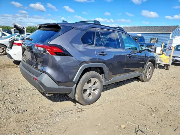 2T3P1RFV1PC354328 — 2023 Toyota RAV4, фото 3 с аукциона Copart, Передняя часть