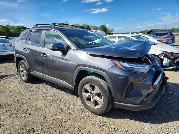 2T3P1RFV1PC354328 — 2023 Toyota RAV4, фото 4 с аукциона Copart, Передняя часть