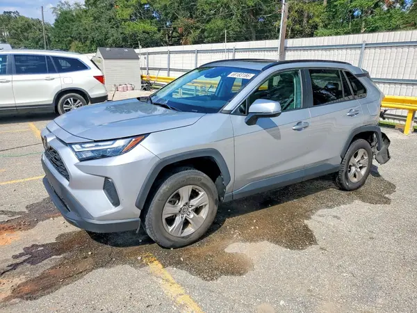 2T3W1RFV1PW289801 — 2023 Toyota RAV4, Задняя часть (Rear End), фото до ремонта