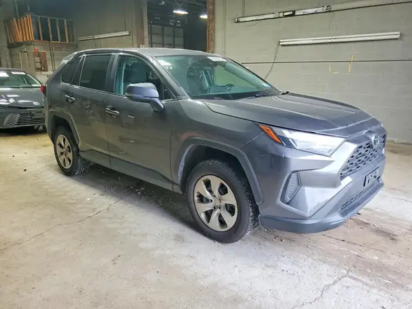 2T3G1RFV8PW337203 — 2023 Toyota RAV4, фото 4 с аукциона Copart 05.10.2026, Боковая часть