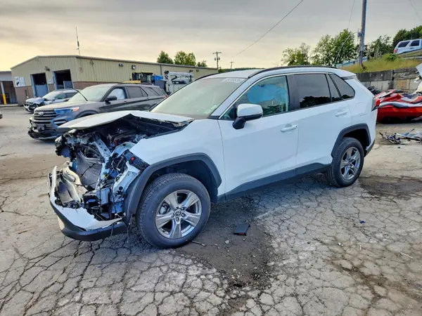 2T3P1RFV2PC361434 — 2023 Toyota RAV4, Передняя часть (Front End), фото до ремонта