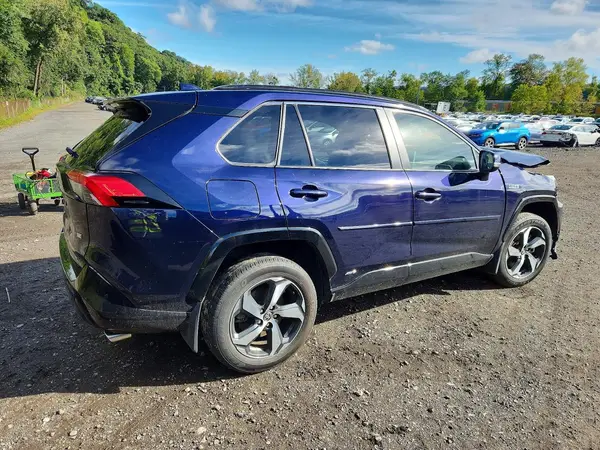 JTMAB3FV5PD148425 — 2023 Toyota RAV4, фото 3 с аукциона Copart 01.10.2026, Передняя часть