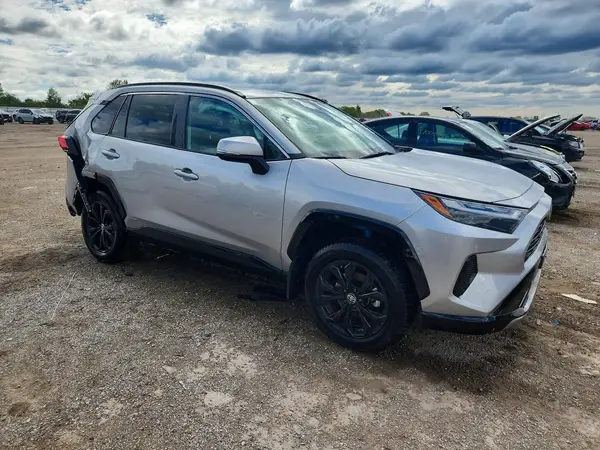 4T3T6RFV3PU123820 — 2023 Toyota RAV4, фото 4 с аукциона Copart, Задняя часть