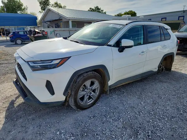 4T3RWRFV9PU096133 — 2023 Toyota RAV4, Передняя часть (Front End), фото до ремонта