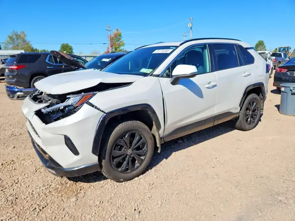 4T3T6RFV4PU122286 — 2023 Toyota RAV4, Передняя часть (Front End), фото до ремонта