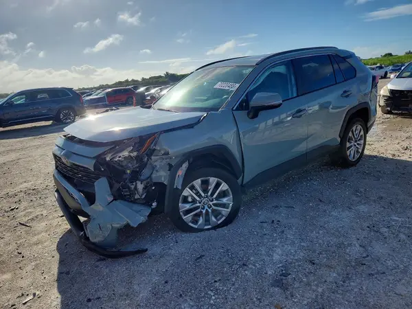 2T3A1RFV8PW407563 — 2023 Toyota RAV4, Передняя часть (Front End), фото до ремонта
