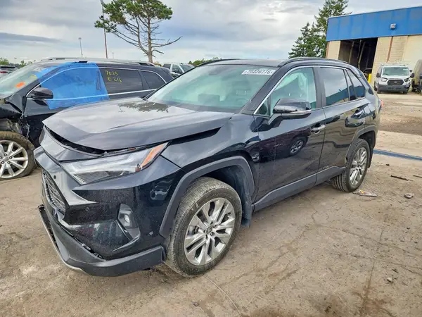 2T3N1RFV4PC392983 — 2023 Toyota RAV4, Передняя часть (Front End), фото до ремонта