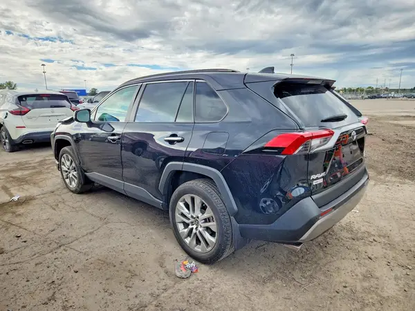 2T3N1RFV4PC392983 — 2023 Toyota RAV4, фото 2 с аукциона Copart, Передняя часть