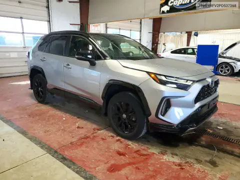 JTME6RFV2PD537368 — 2023 Toyota RAV4, фото 4 с аукциона Copart, Передняя часть