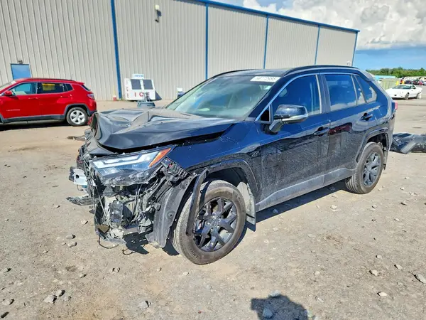 2T3W1RFV5RW350893 — 2024 Toyota RAV4, Передняя часть (Front End), фото до ремонта