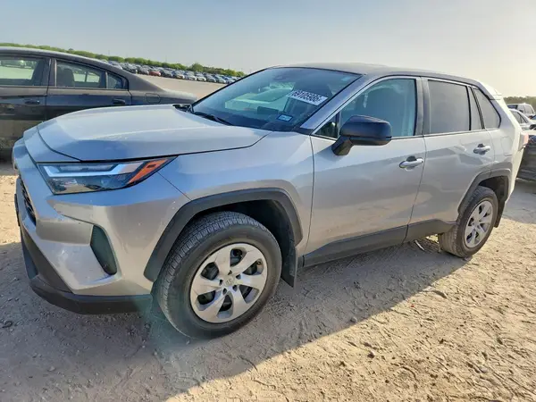 2T3H1RFV4RW336038 — 2024 Toyota RAV4, Боковая часть (Side), фото до ремонта