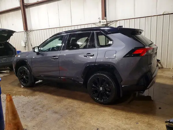 2024 TOYOTA RAV 4 VIN 2T3E6RFV1RW080509 фото 2