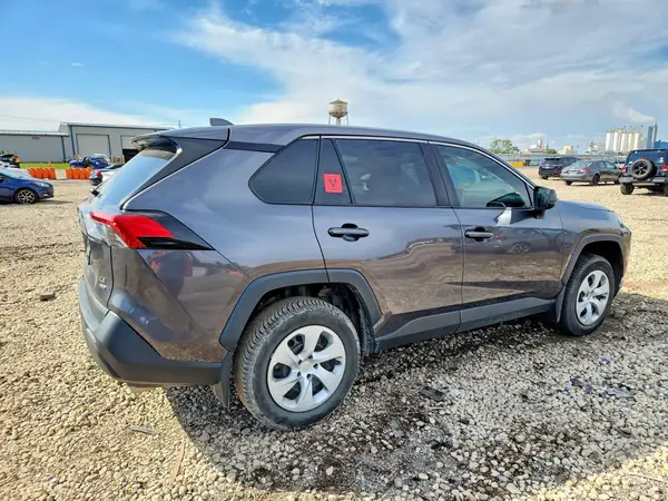 2T3F1RFV7RC404681 — 2024 Toyota RAV4, фото 3 с аукциона Copart, Подтопление