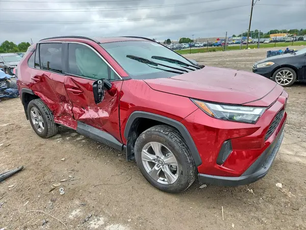 2T3W1RFV7RW362690 — 2024 Toyota RAV4, фото 4 с аукциона Copart, Боковая часть