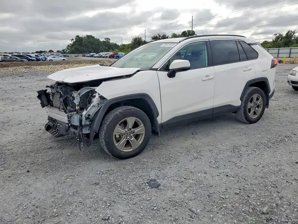 2T3P1RFV6RC435845 — 2024 Toyota RAV4, Передняя часть (Front End), фото до ремонта