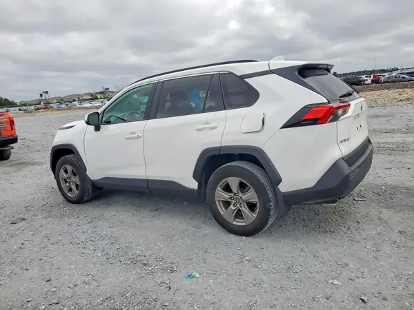 2T3P1RFV6RC435845 — 2024 Toyota RAV4, фото 2 с аукциона Copart, Передняя часть