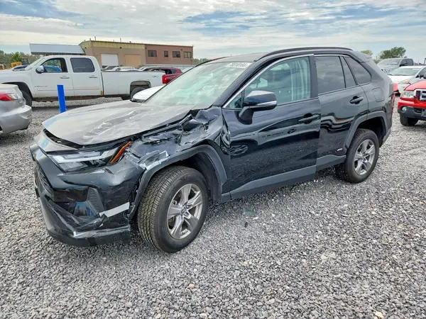 4T3MWRFV1RU138016 — 2024 Toyota RAV4, Передняя часть (Front End), фото до ремонта