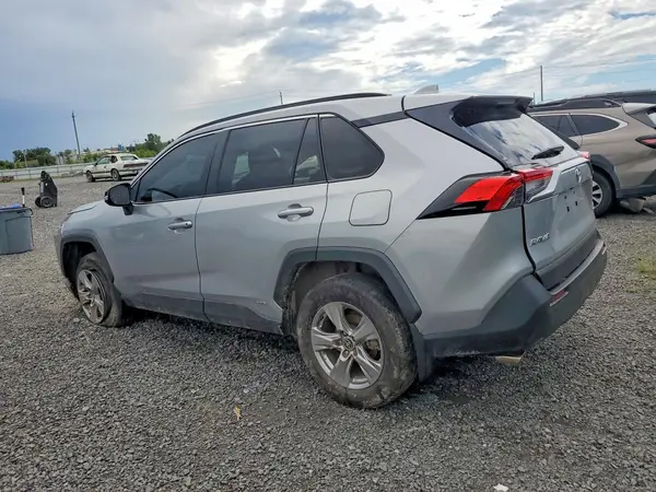 2T3BWRFV2SW261658 — 2025 Toyota RAV4, фото 2 с аукциона Copart 08.10.2026, Крыша