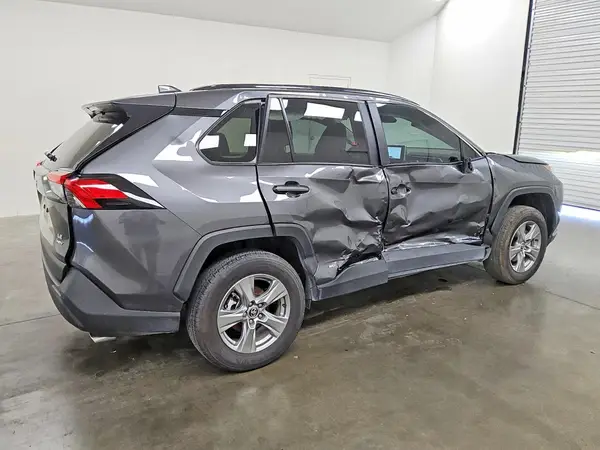 4T3LWRFV6SU215321 — 2025 Toyota RAV4, фото 3 с аукциона Copart, Боковая часть