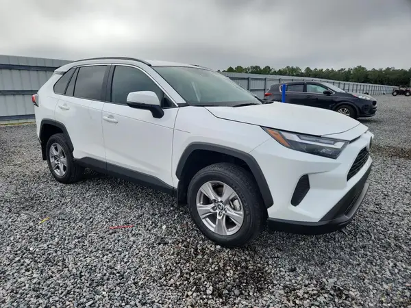 2T3W1RFV8SW421526 — 2025 Toyota RAV4, фото 4 с аукциона Copart, Боковая часть