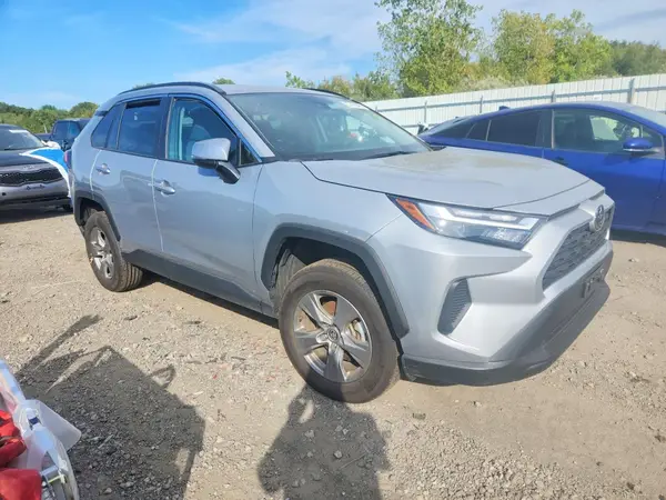 2T3P1RFVXSW628598 — 2025 Toyota RAV4, фото 4 с аукциона Copart, Боковая часть