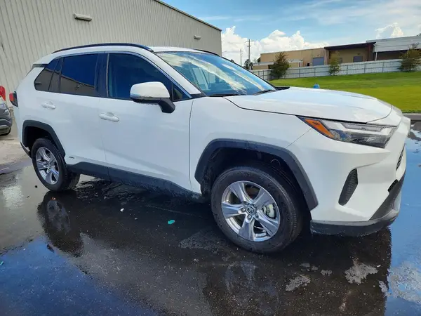 JTMRWRFV5SD330502 — 2025 Toyota RAV4, фото 4 с аукциона Copart 29.09.2026, Боковая часть