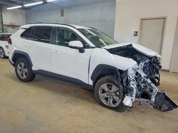 2025 TOYOTA RAV 4 VIN 2T3P1RFV6SW508572 фото 4