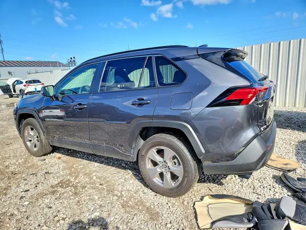 JTMRWRFV5SD316602 — 2025 Toyota RAV4, фото 2 с аукциона Copart 13.10.2026, Подтопление