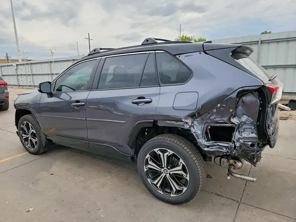 JTMEB3FV0SD292491 — 2025 Toyota RAV4, фото 2 с аукциона Copart, Передняя часть