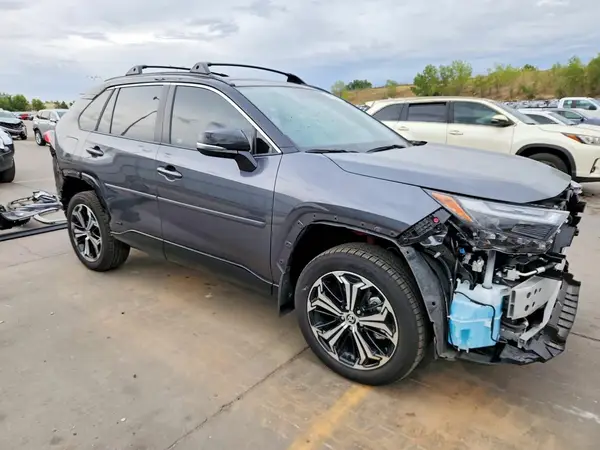 JTMEB3FV0SD292491 — 2025 Toyota RAV4, фото 4 с аукциона Copart, Передняя часть