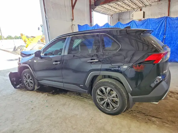 4T3D6RFV7SU187355 — 2025 Toyota RAV4, фото 2 с аукциона Copart, Передняя часть