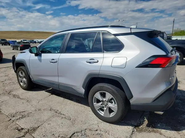 4T3LWRFV1SU187511 — 2025 Toyota RAV4, фото 2 с аукциона Copart, Передняя часть